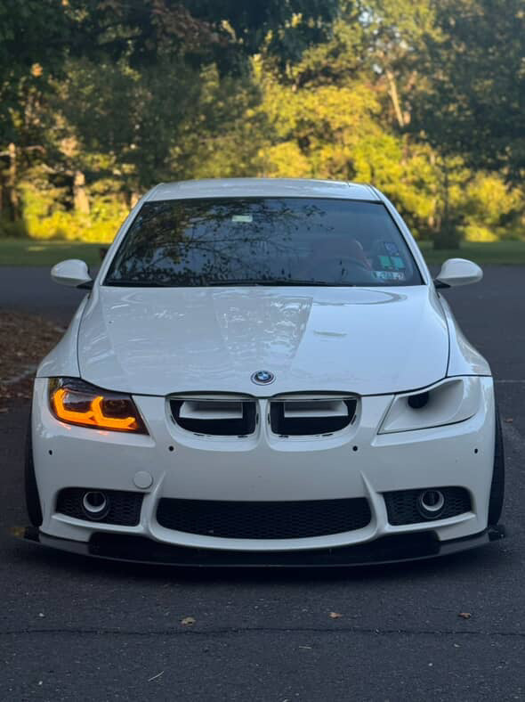 BMW E90/E91+ Round Fog Light Intake Assembly | RFI90