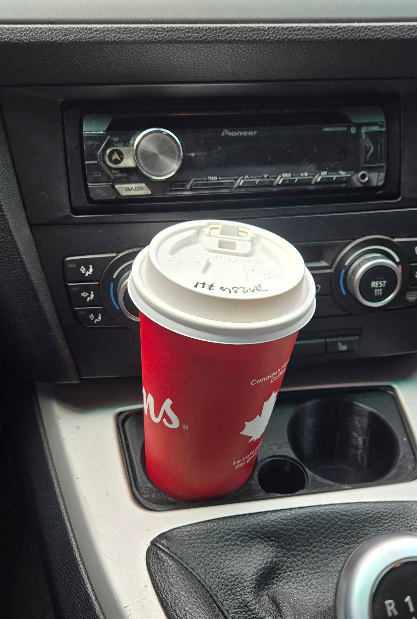 BMW E9X Dual Cup Holder with 12V | BCH89