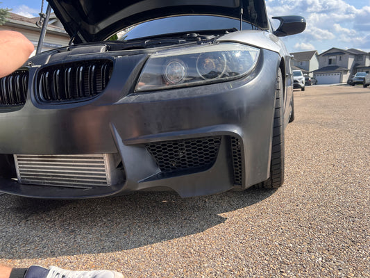 E90 E91 M2 Style Front Bumper Meshes