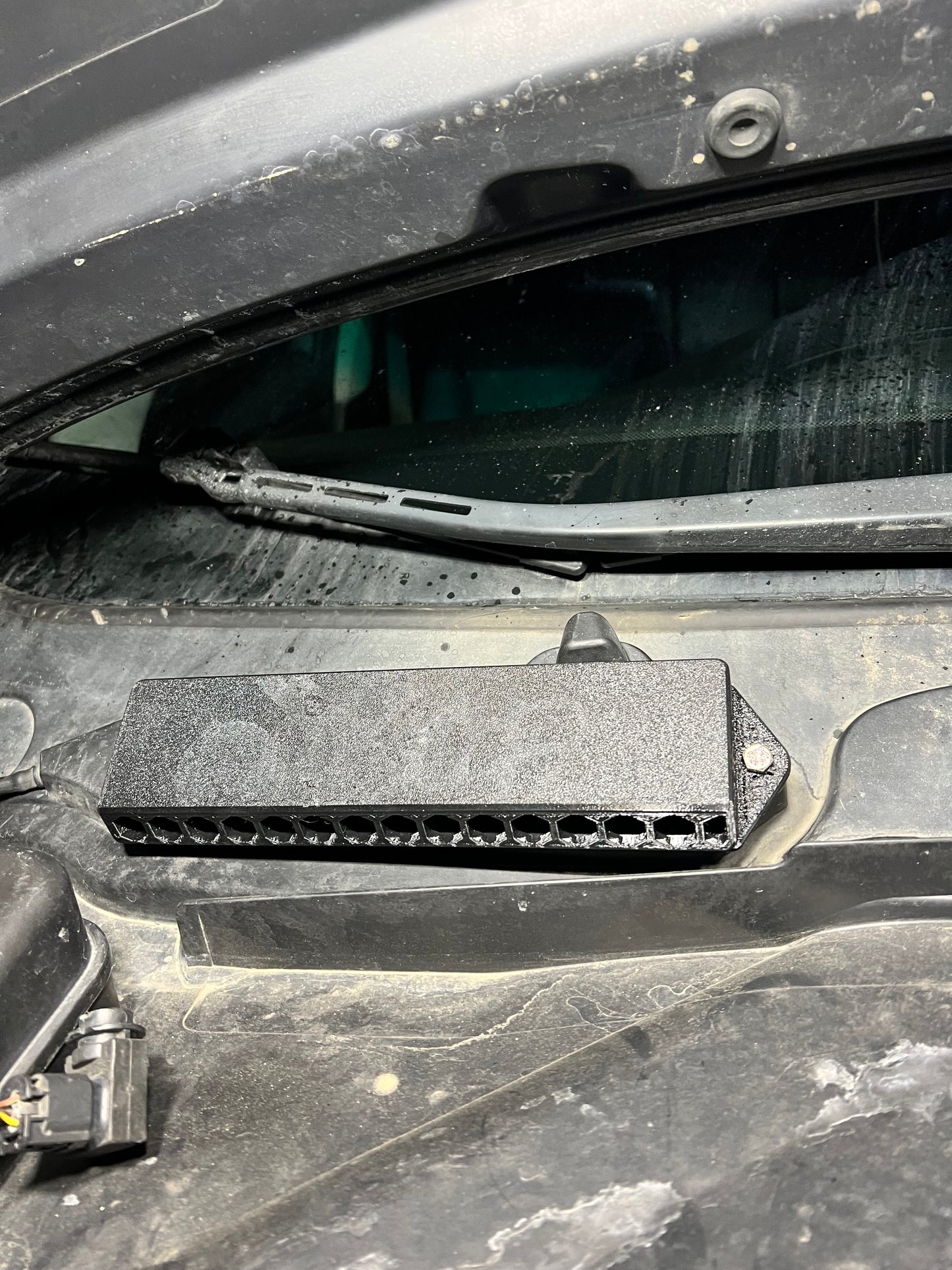 BMW E9X, E8X & E84 BMS Cabin Filter Covers | BCC89