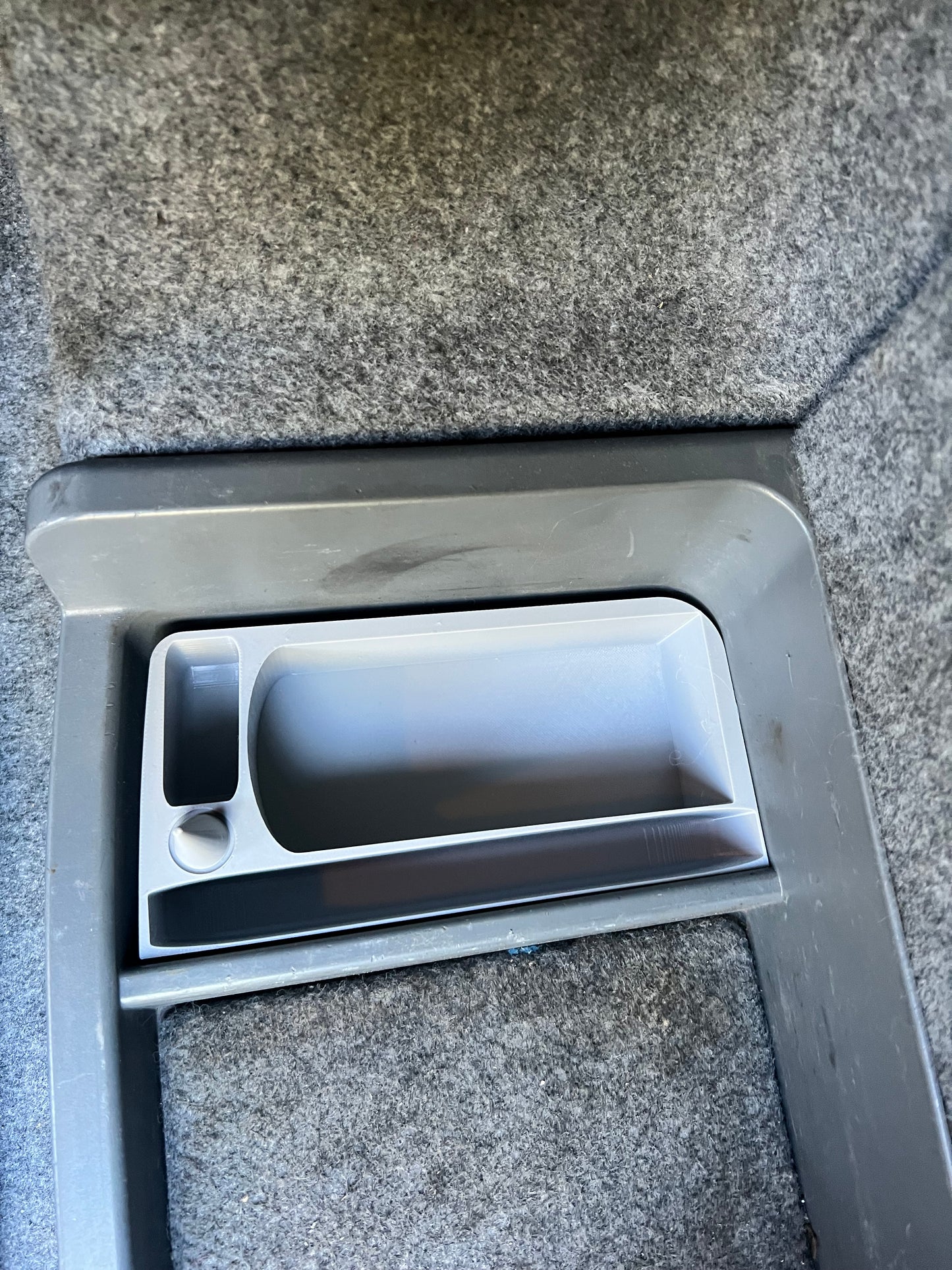 BMW E9X Trunk Oil Storage with Funnel | OTS01