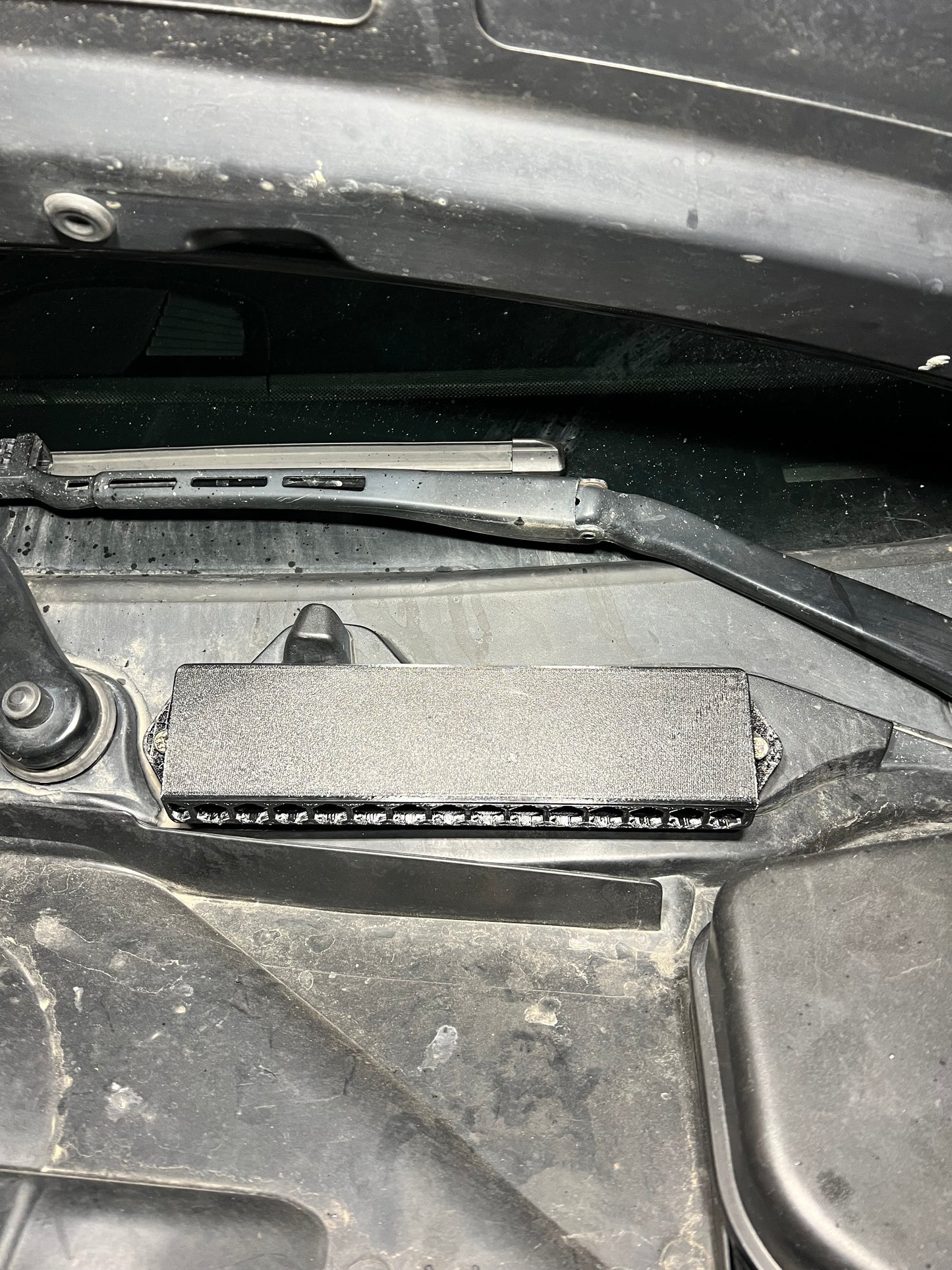 BMW E9X, E8X & E84 BMS Cabin Filter Covers | BCC89