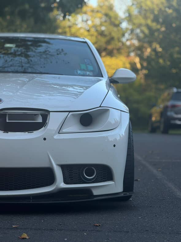 BMW E90/E91+ Round Fog Light Intake Assembly | RFI90