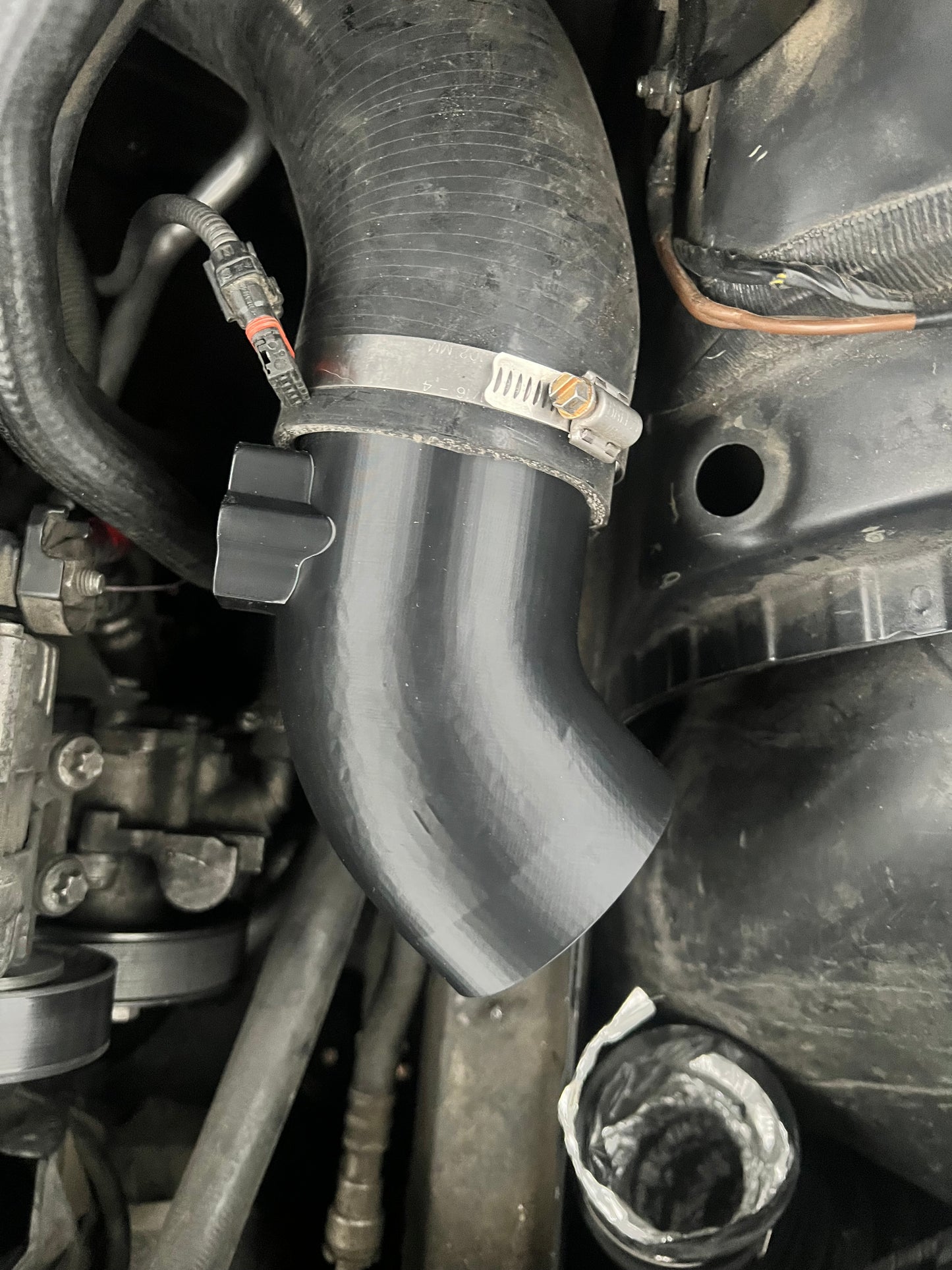 N51 N52 Curved MAF Adapter | MAF60