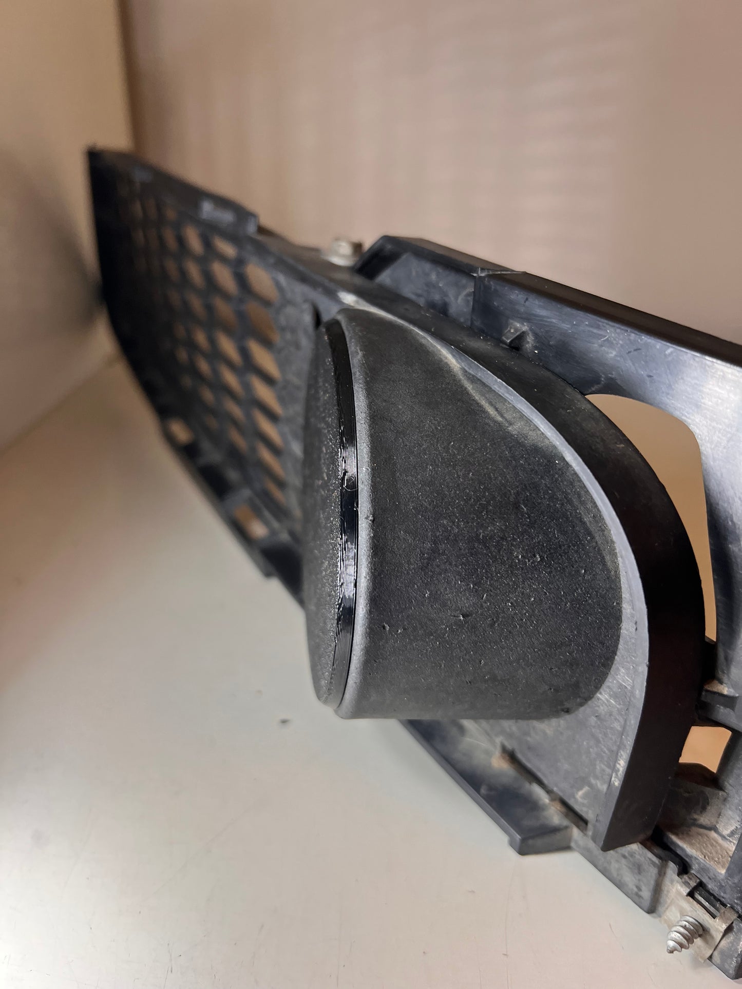 E90 E91 M Sport Fog Light Delete Cover Plate | MFD90