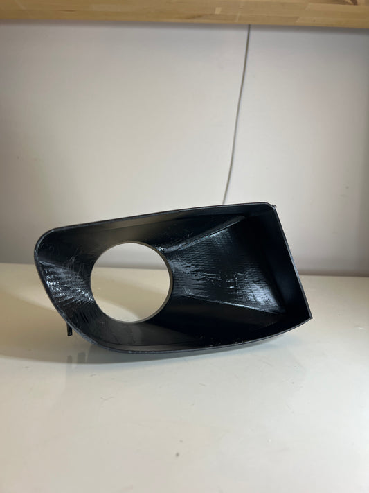 BMW E92 Fog Light Intake Assembly | FLI92