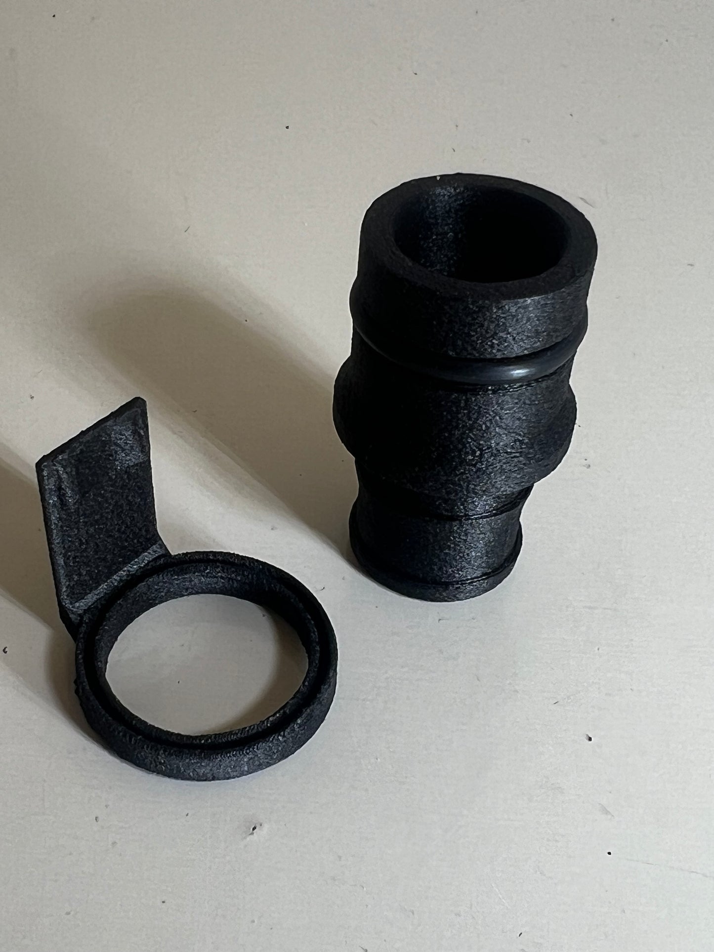 Valve Cover Connector to 3/4 for Plastic and Magnesium